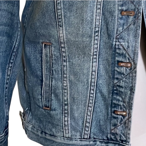 Madewell Oversized Trucker Jean Jacket in Capstone Wash Size XXS - Picture 7 of 12